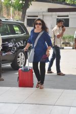 Farah Khan depart to Goa for Planet Hollywood Launch in Mumbai Airport on 14th April 2015